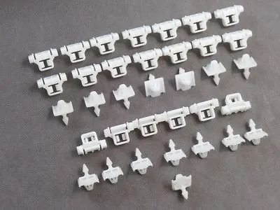 30 Pcs Staples Clips Planking For Mercedes Sacco 190 W201 W124 A124 S124 • $10.59