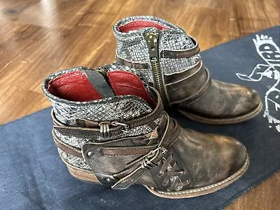 Freebird Crue Boots Women’s Size 7  Leather Block Heel • $155