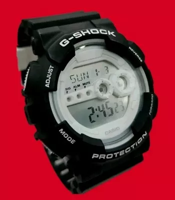 Casio G-SHOCK 3263 Men's XLARGE GD-100WW LIMITED EDITION Black & White Watch  • $199