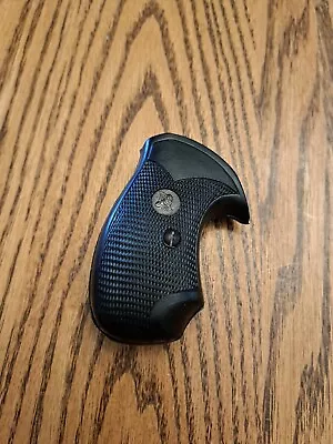 B1 Pachmayr Presentation Compact Grips For S&W J Frame Square Butt • $25