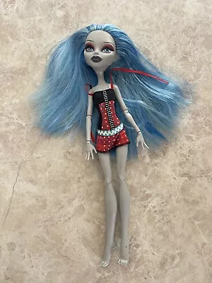 Monster High 11  Doll GHOULIA YELPS GLOOM BEACH SWIMsuit • $34.95