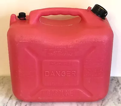 Vintage WEDCO Gas Can W-500-2 USA! WEDCO Only-No Aftermarket-6 Gallon US-CLEAN • $19.99