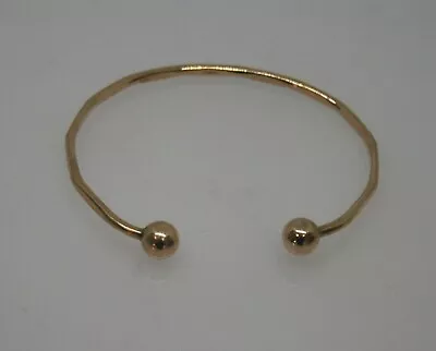 9ct Yellow Gold Faceted Torque Bangle Birmingham Hallmark - Thames Hospice • £180