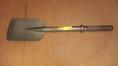 $139 • Buy DeWalt DT6928-QZ 28mm HEX Shank 140mm 30kg Clay Spade JACKHAMMER Bit OL: 584mm