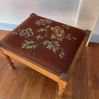 Country Footstool W/ Floral Needlepoint Walnut & Oak Vintage Large Bench Like • $159.95