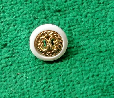 $6.99 • Buy Set Of 8 White / Gold Round Shank Buttons 5/8 