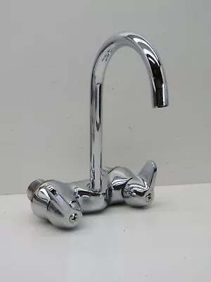 B&K 123-005 Polished Chrome Code Pattern Bath Faucet • $35.99