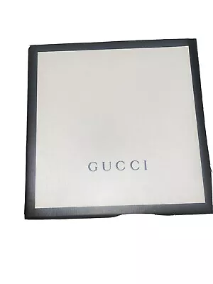 $500 • Buy Womans Gucci Belt