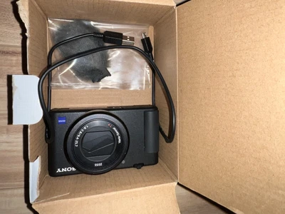 $785 • Buy Sony ZV-1F 20.1MP Vlogging Camera - Black
