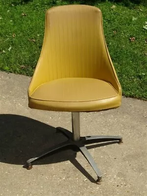 1960s ChromCraft Dinette Yellow Vinyl Swivel Chair * AS IS • $40