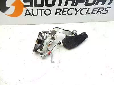 Holden Cruze Yg Right Rear Door Lock Mech 06/02-12/06 *3283* • $55