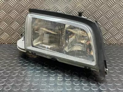 Genuine Mercedes C Class W202 Drivers Side Rh Headlight 1994-2000 A2028261180 • $50.45