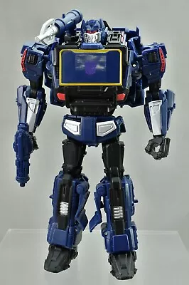 Transformers Reactive Soundwave Complete Deluxe 6.5  • $40.49