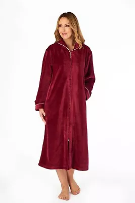 Luxury Velvet Raspberry Zip Down Dressing Gown - Size XXL (24/26) • £45