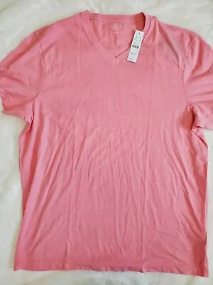 $15 • Buy J Crew Men's V Neck T Shirt Pink Large