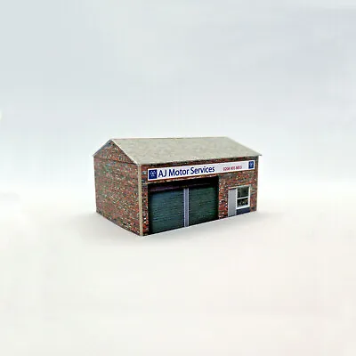 Card N Gauge Car Garage Building Mechanics 1/148 Scale Model Railway FI2 • £5.35