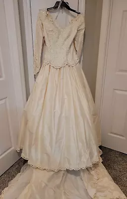 Mori Lee Wedding Dress Size 10 A Line Ball Gown Beaded Long Train • $240