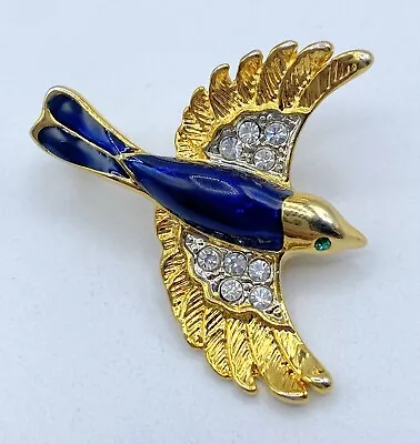 F7-2383 Vintage Brooch Gold Tone Pin 1.25  Animal Enamel Blue Rhinestone Bird • $5.99