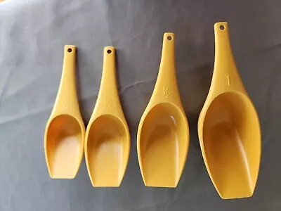 Vintage Foley 4 Piece Harvest Gold Yellow Color Measuring Cups • $7.99