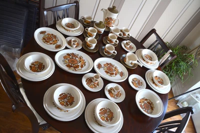 £85 • Buy Vintage Royal Worcester Palissy Kismet Dinner Service 