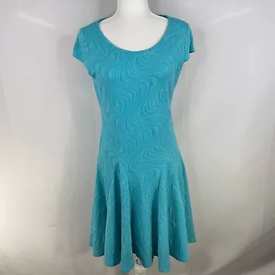 Gabby Skye Size 8 Blue Swirl Knee Length A-Line Pull Over Cap Sleeve Dress • $10.97