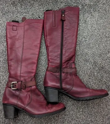 £15 • Buy Burgundy Boots Size 5