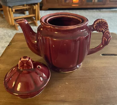$34.98 • Buy Vintage 1940s Shawnee Rosette Burgundy Flower-Handle & Lid Tea Pot