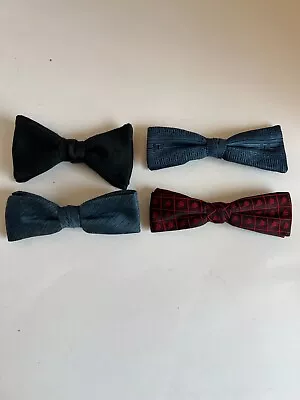 Lot Of 4 - Vintage Royal Rust Resistant Clip-On Bow Ties *Great Condition* • $14.95