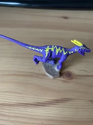 £5 • Buy SEGA Dinosaur King Sunrise Playmates Figure / Toy - UTAHRAPTOR - Purple & Yellow