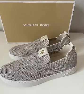 Michael Kors Juno Knit Slip On Sneaker Women's Size 7.5 Stretch Champagne • $74.95