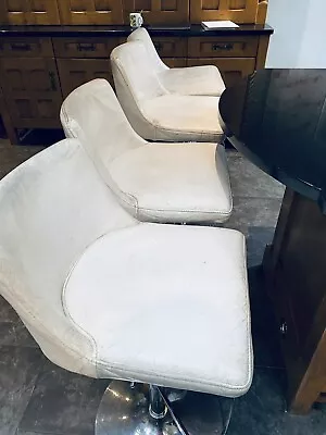 £350 • Buy High Quality White Leather Breakfast  bar Chair Stools 