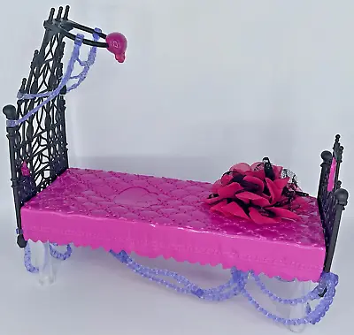 Monster High Doll Spectra Vondergeist Floating Bed Playset • $20