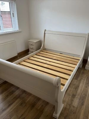 £160 • Buy King Size Solid Wood Sleigh Bed With 2 Matching Bed Side Tables