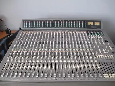Soundtracs Topaz 24:8:2 Analogue Mixing Desk • £225