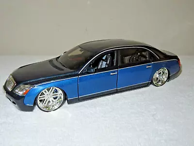 Whips Dropstars Maybach 62 Sedan Hot Wheels 1:18 Scale A Beautiful 2-tone Blue • $149.99