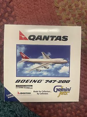 Boeing 747-200 Qantas - Scale 1400 - GEMINI JETS - Collectible Airplanes - Decor • $100