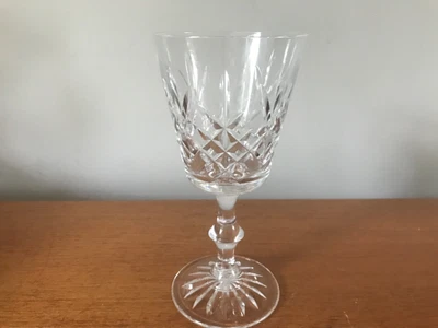 £0.99 • Buy Lovely Edinburgh Crystal Wine Glass 6.25” (16cm) High - VGC