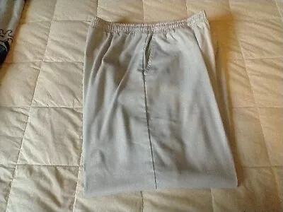 Cabin Creek White Pull On Elastic Waist Casual Pants Cotton Poly Sz 16 Short • $10.90