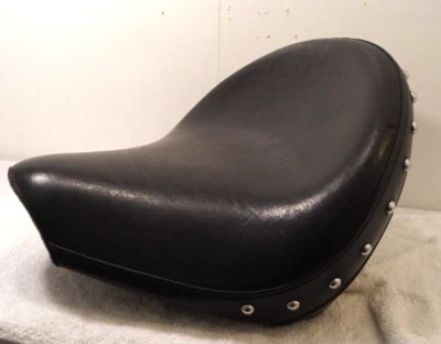 $187.46 • Buy 05 Yamaha VStar Classic XVS1100 Saddle Pad Studded Drivers Seat 5SC-24710-10-00