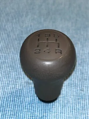 86-93 Mazda B2000 B2200 B2600i Pickup Truck 4x4 4WD Shift Knob Brown • $23.38