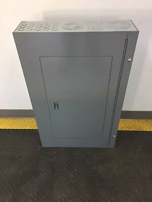 Square D 100 Amp 480 Volt 3 Phase 30 Circuit Indoor Panel..p-993 • $750