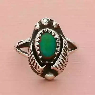 Navajo Sterling Silver Vintage Turquoise Feathers Ring Size 3.5 • $38.40