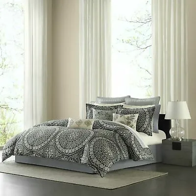 ECHO Full /Queen Duvet Cover With 2 Shams • $59