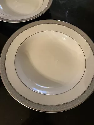 Mikasa Platinum Crown 8 1/2  Rimmed Soup Cereal Bowls Set Of 3 Bowls EUC • $30