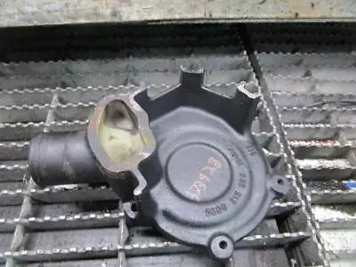 (GOOD USED) Mack Renault Diesel Engine Water Pump Cover OEM Part# 5600215229 • $49.99