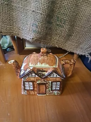 Price Kensington Ye Olde Cottage Ware Teapot Reg: B45007 • £9