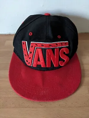 Vans Off The Wall Red & Black Snapback Cap • £9.99