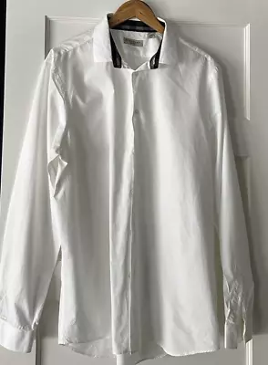 Burberry London Shirt Mens XL White Nova Check Soft Button Down Casual • $21.99