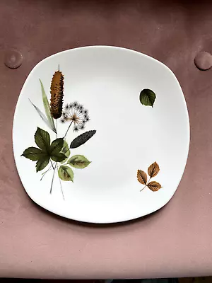 Midwinter Stylecraft Plate Fashion Shape • £5