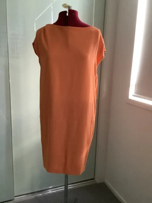 $19 • Buy Massimo Dutti Burnt Orange Size 10